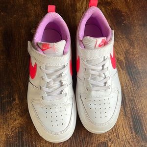 Nike Little Girl 2.5Y Shoes